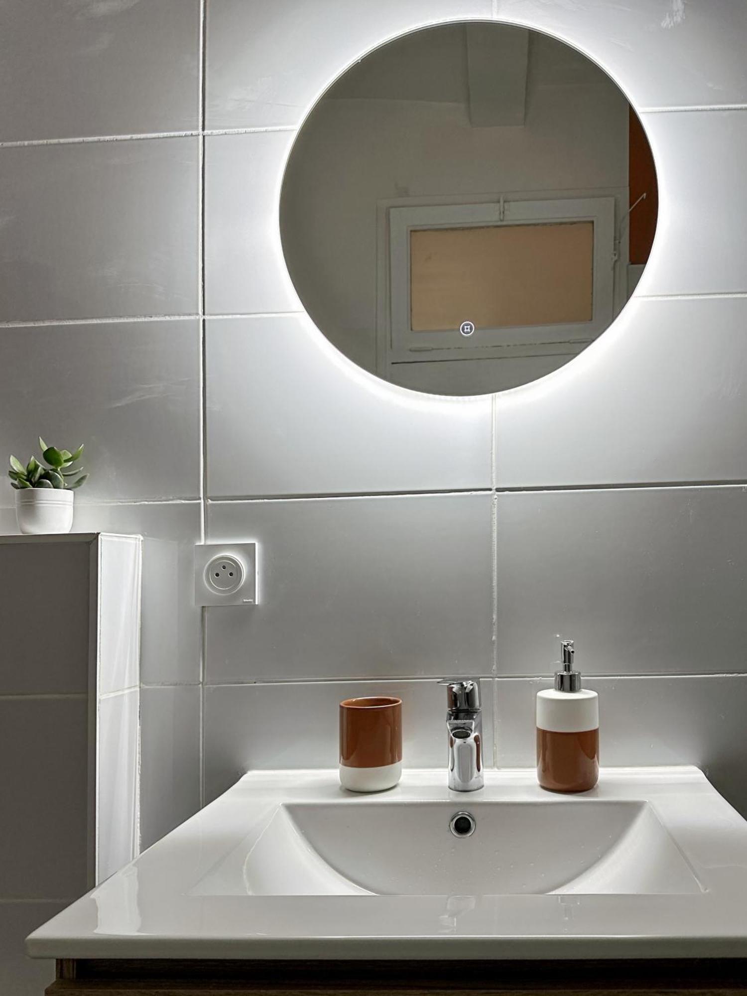 Appartement Entier Cosy Avec Balcon - Centre مونبيلييه المظهر الخارجي الصورة